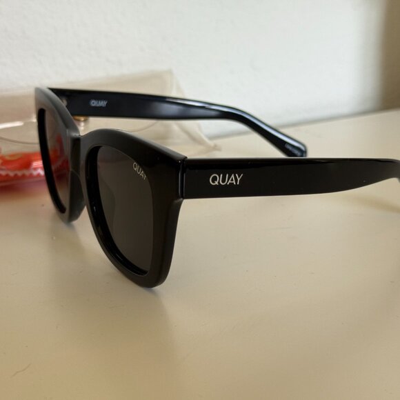 "After Hours" Quay Sunglasses - Picture 3 of 3